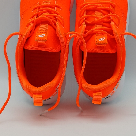 Nike Rosche 1 Premium 'Total Orange' Streetwear/Running Shoes Size 6 for Women - Picture 11 of 11